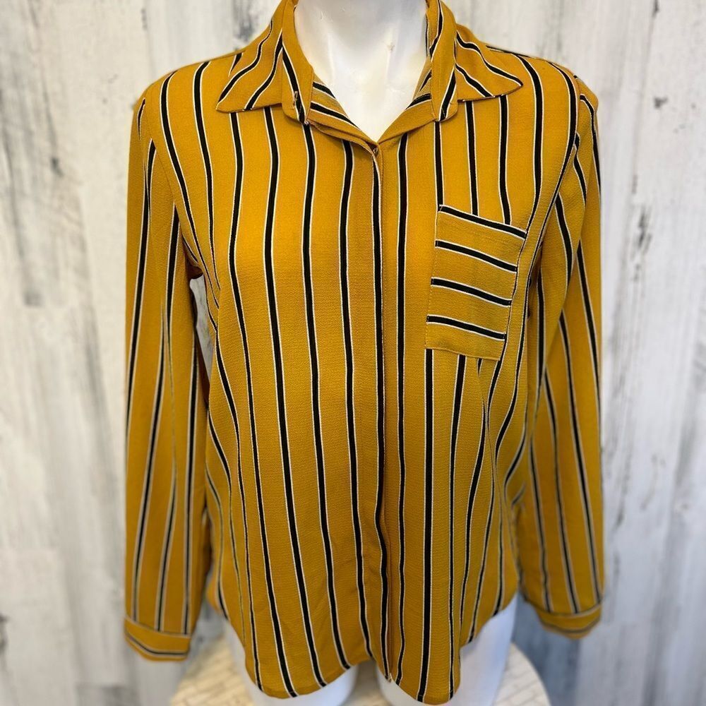 Blouse - Picture 1 of 6